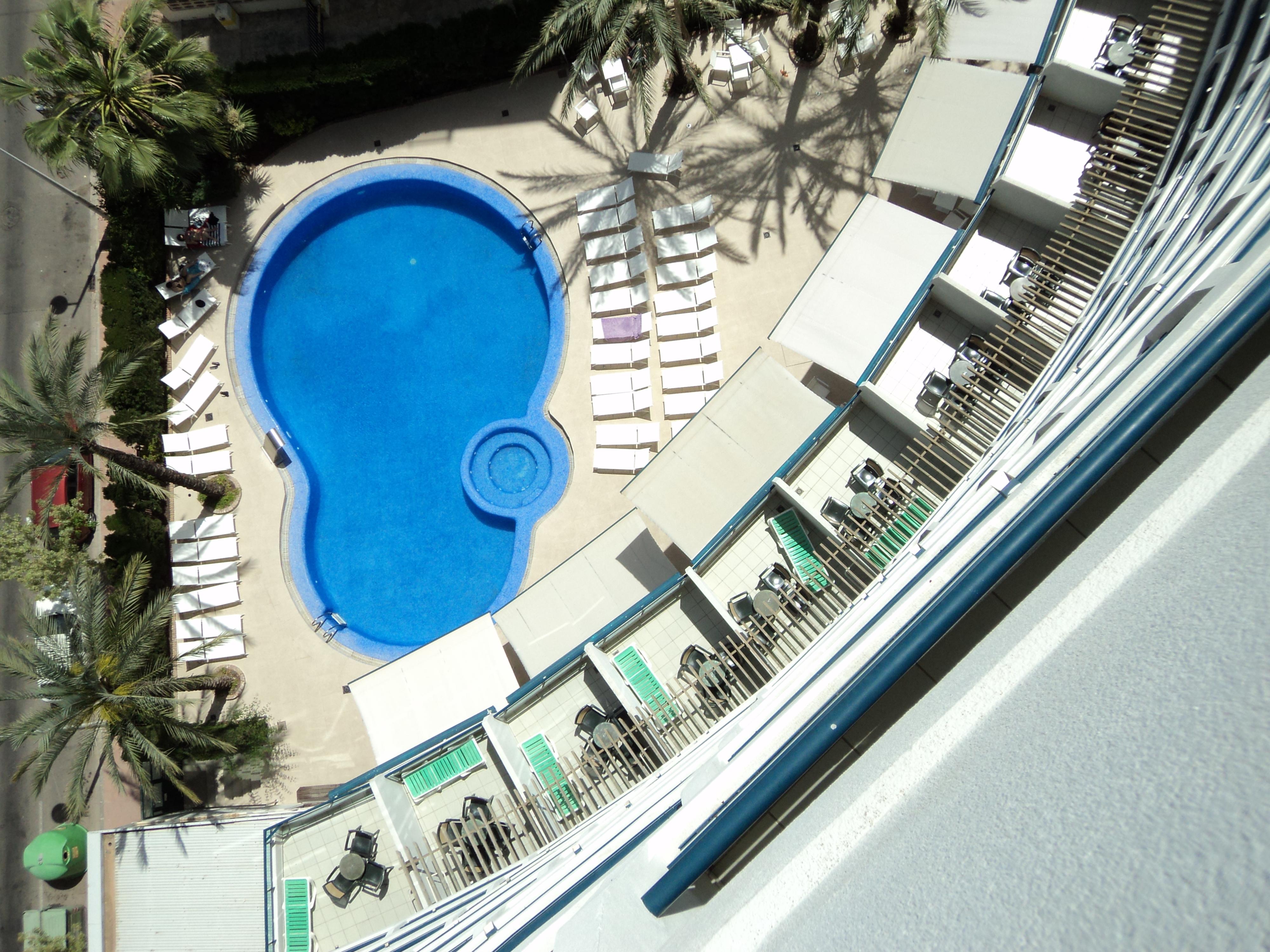 Hotel Rh Arena กันดิอา ภายนอก รูปภาพ