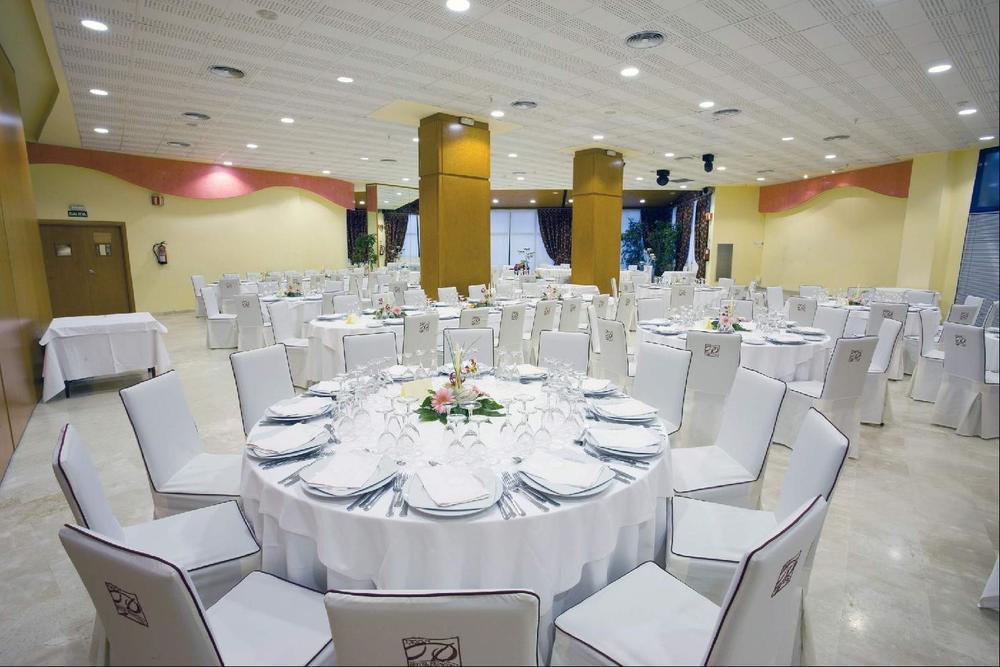 Hotel Rh Arena กันดิอา ภายนอก รูปภาพ