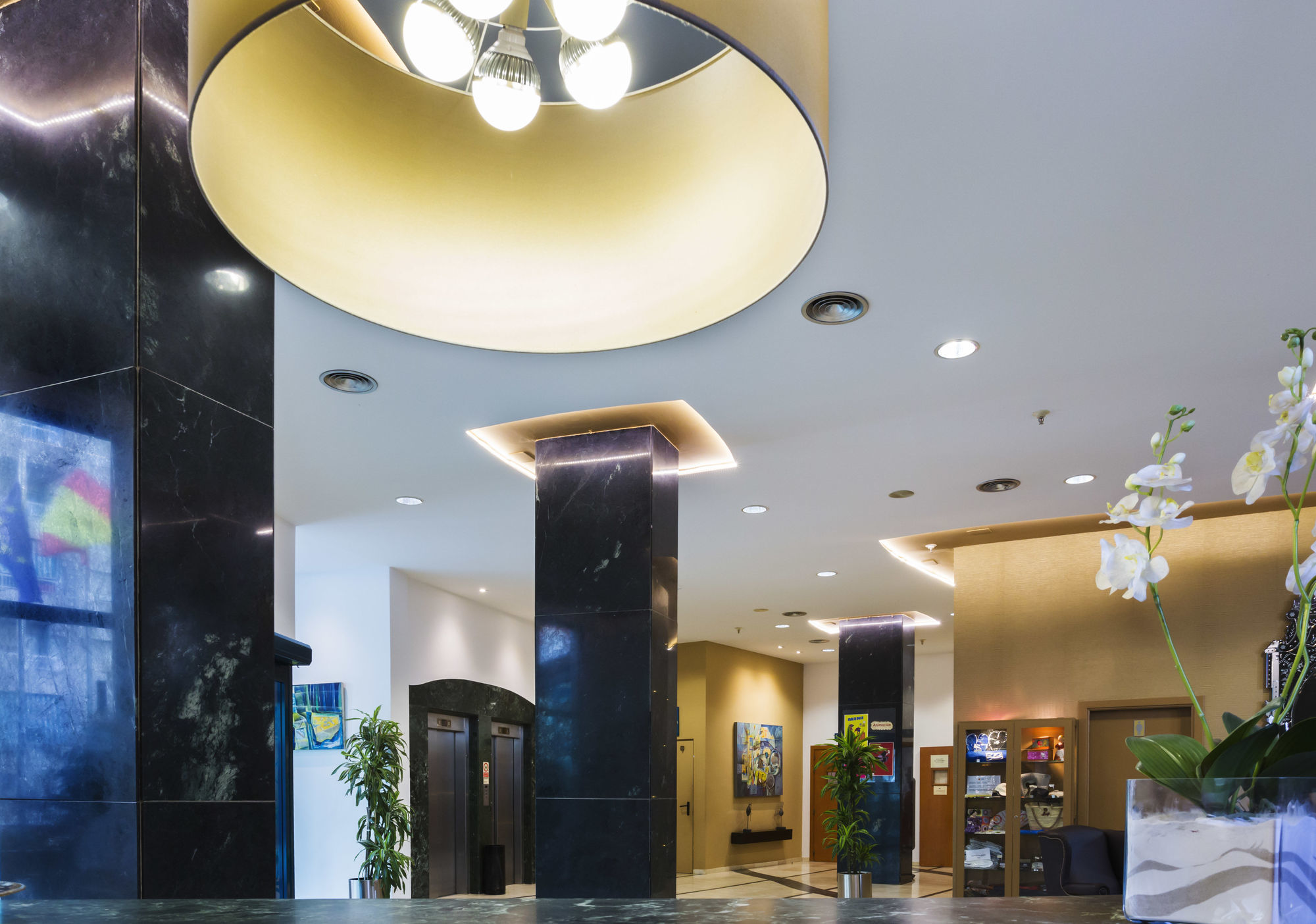 Hotel Rh Arena กันดิอา ภายนอก รูปภาพ